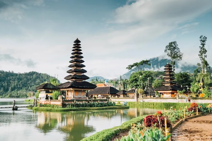bali pagoda indonesia 1150 11021