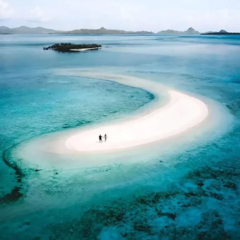 Cruise in Komodo National Park for 3 Days 2 Nights (3D2N) 24 234fa08f-c107-4334-86ae-98721c756e58_sm