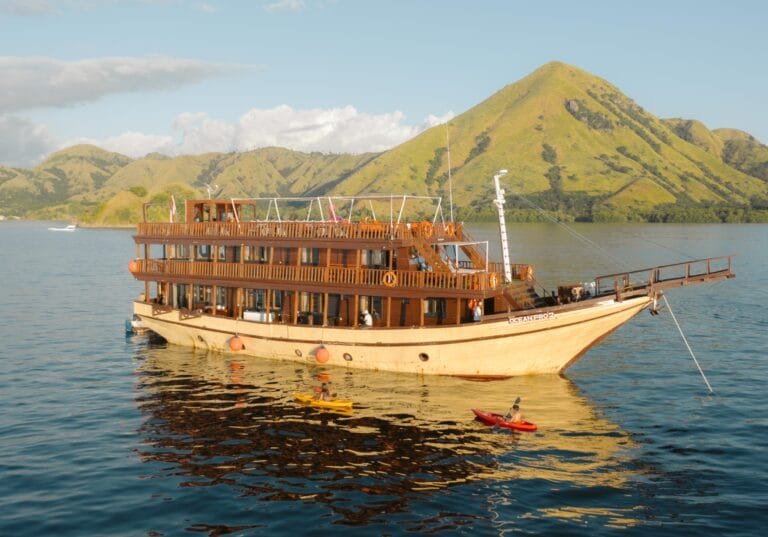 Cruise from Labuan Bajo to Lombok : 4 Days 4 Nights Komodo Trip (4D4N) 69 DJI 0128