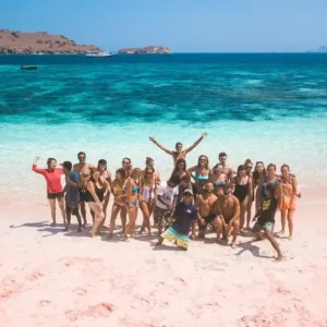 pink beach komodo national park